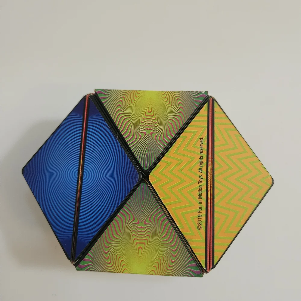 Fun In Motion Toys Cube Magnetic Mind Puzzle - Yellow & Blue 2019
